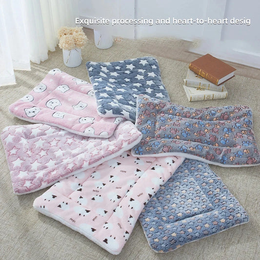Flannel Pet Sleeping Mat – Soft Dog & Cat Bed Blanket