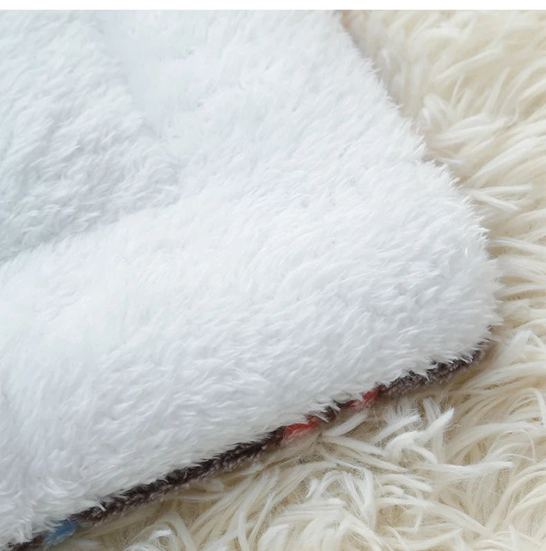 Flannel Pet Sleeping Mat – Soft Dog & Cat Bed Blanket