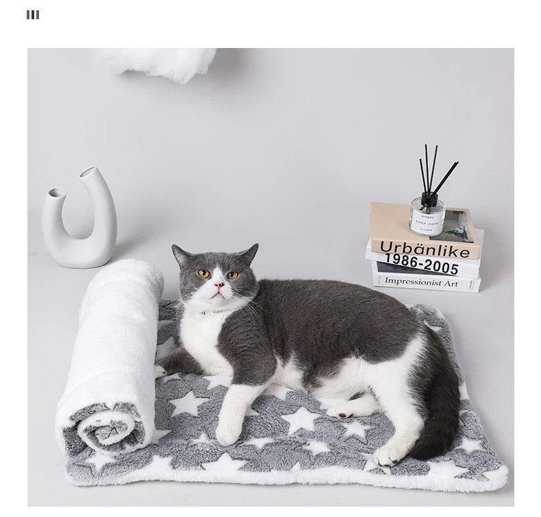 Flannel Pet Sleeping Mat – Soft Dog & Cat Bed Blanket